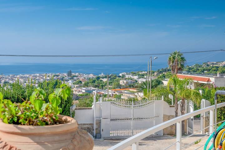 Location de vacances pour 10 personnes, avec jacuzzi et jardin à Nardò - 3