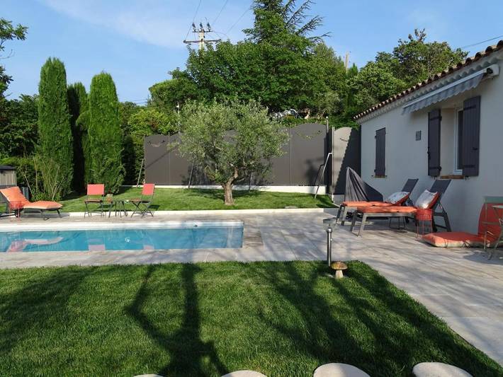 Chambre d’hôte pour 2 personnes, avec terrasse ainsi que piscine et jardin à Apt - 2