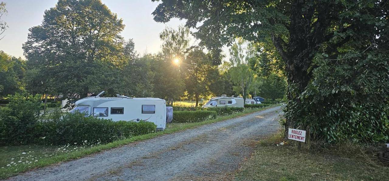 Camping de Ladignac Le Long Bel air in Saint-Aurélien, Région de Limoges