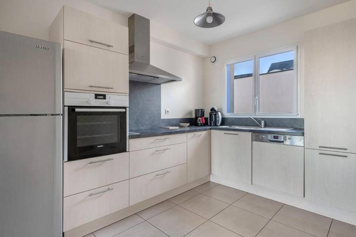 Location de vacances pour 8 personnes, avec terrasse et jardin dans Plage des Govelins - 4