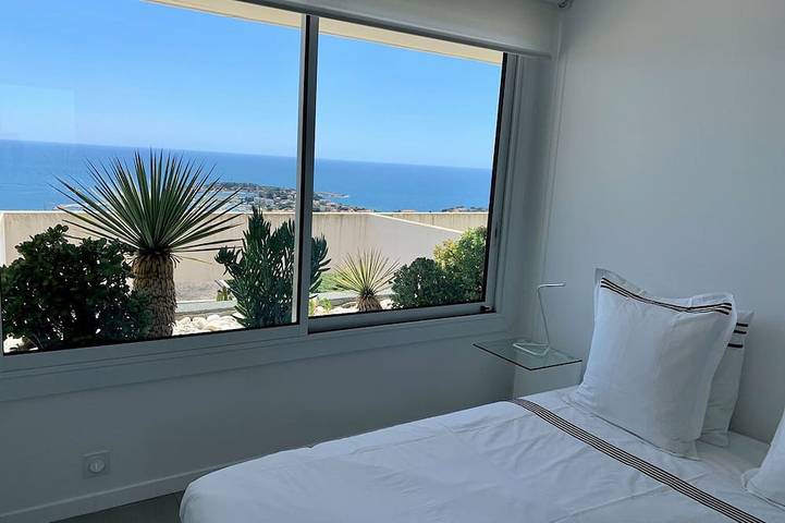 Ganze Wohnung, Design Apartment 4 Sterne In Bandol, Klimaanlage, Herrlichem Meerblick Und Pool in Bandol, Mittelmeerküste (Frankreich)