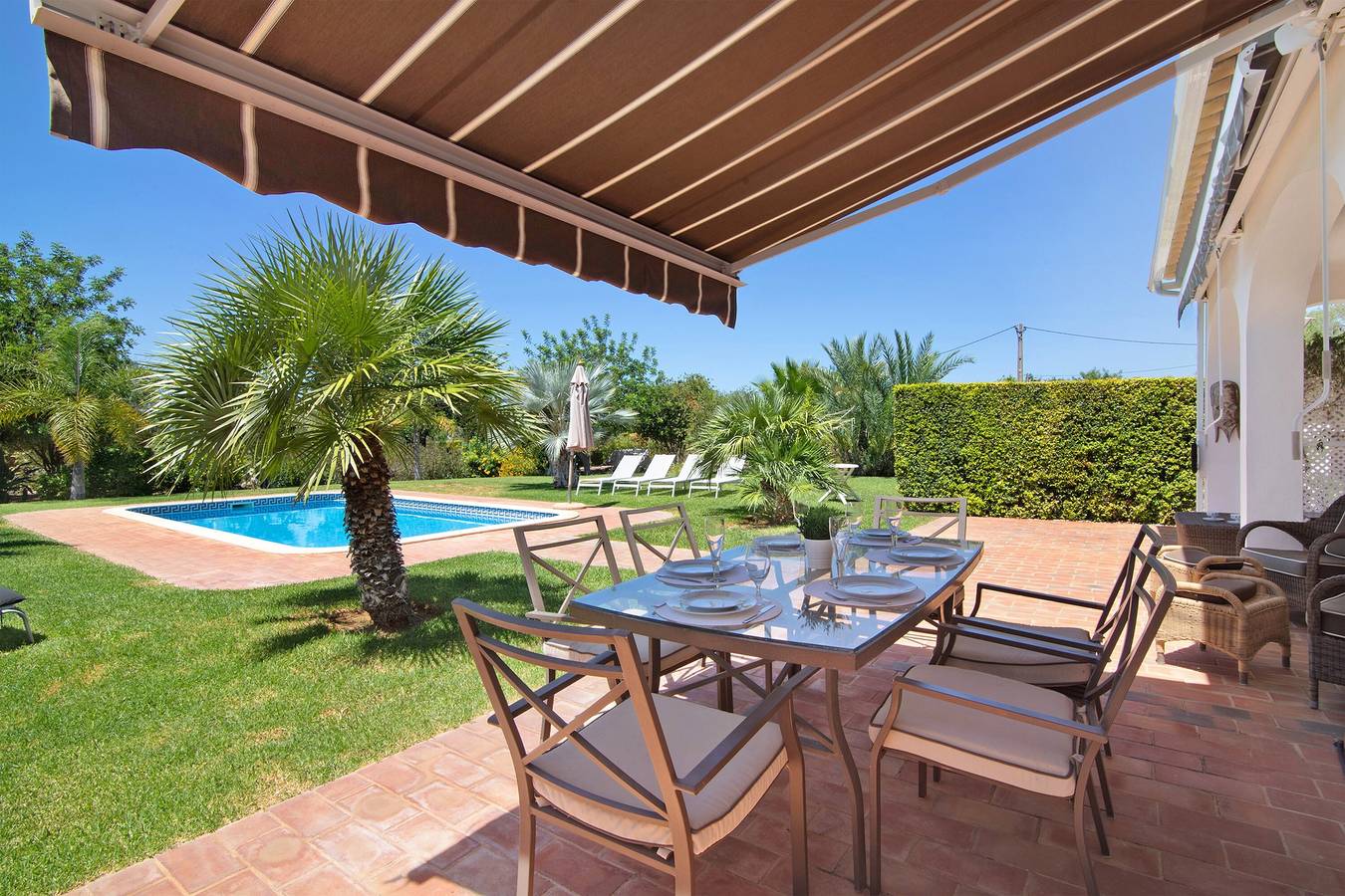 Villa 'Formosa' mit privatem Pool, Wlan und Klimaanlage in Almancil, Faro Distrikt