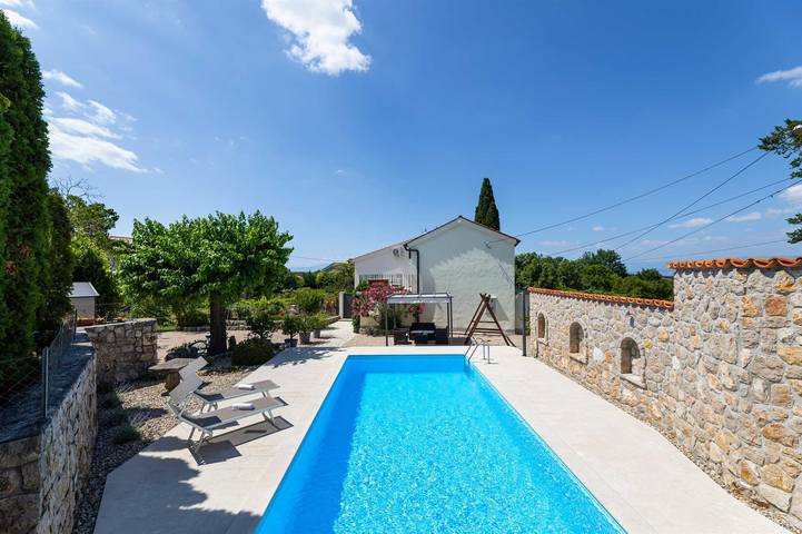 Villa mit pool für 4 Personen, mit Pool und Garten, mit Haustier auf Krk - 2