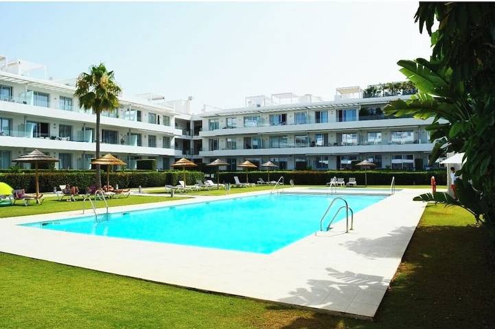 Holiday apartment for 12 people, with pool and garden - 1