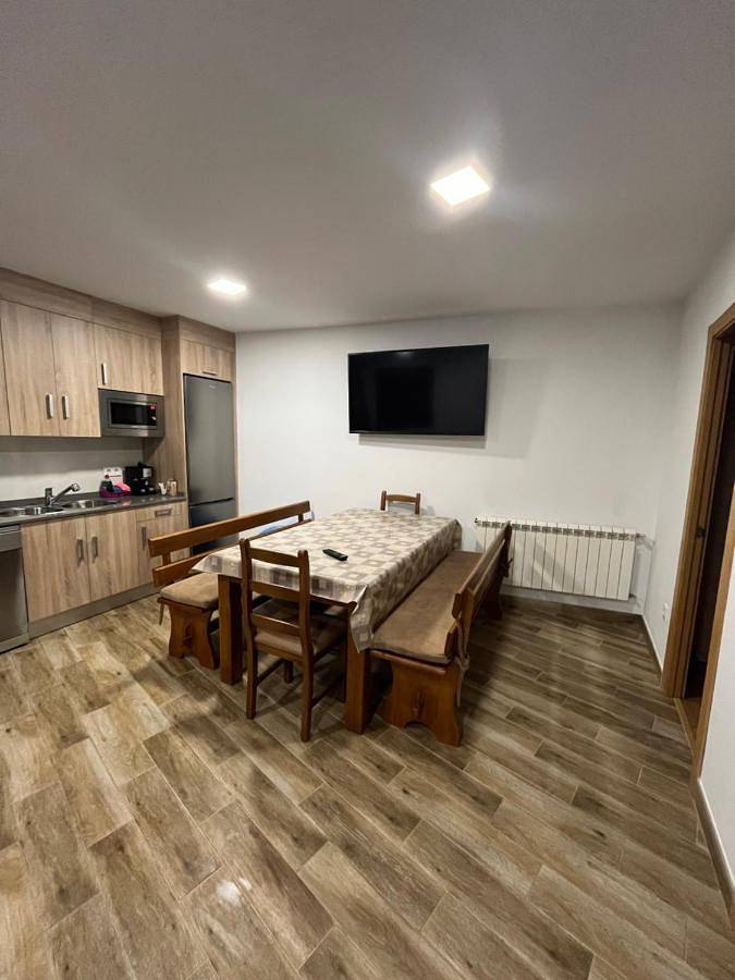 Apartamento de vacaciones para 6 personas, con terraza y vistas, Se admiten mascotas en Provincia de Orense - 4