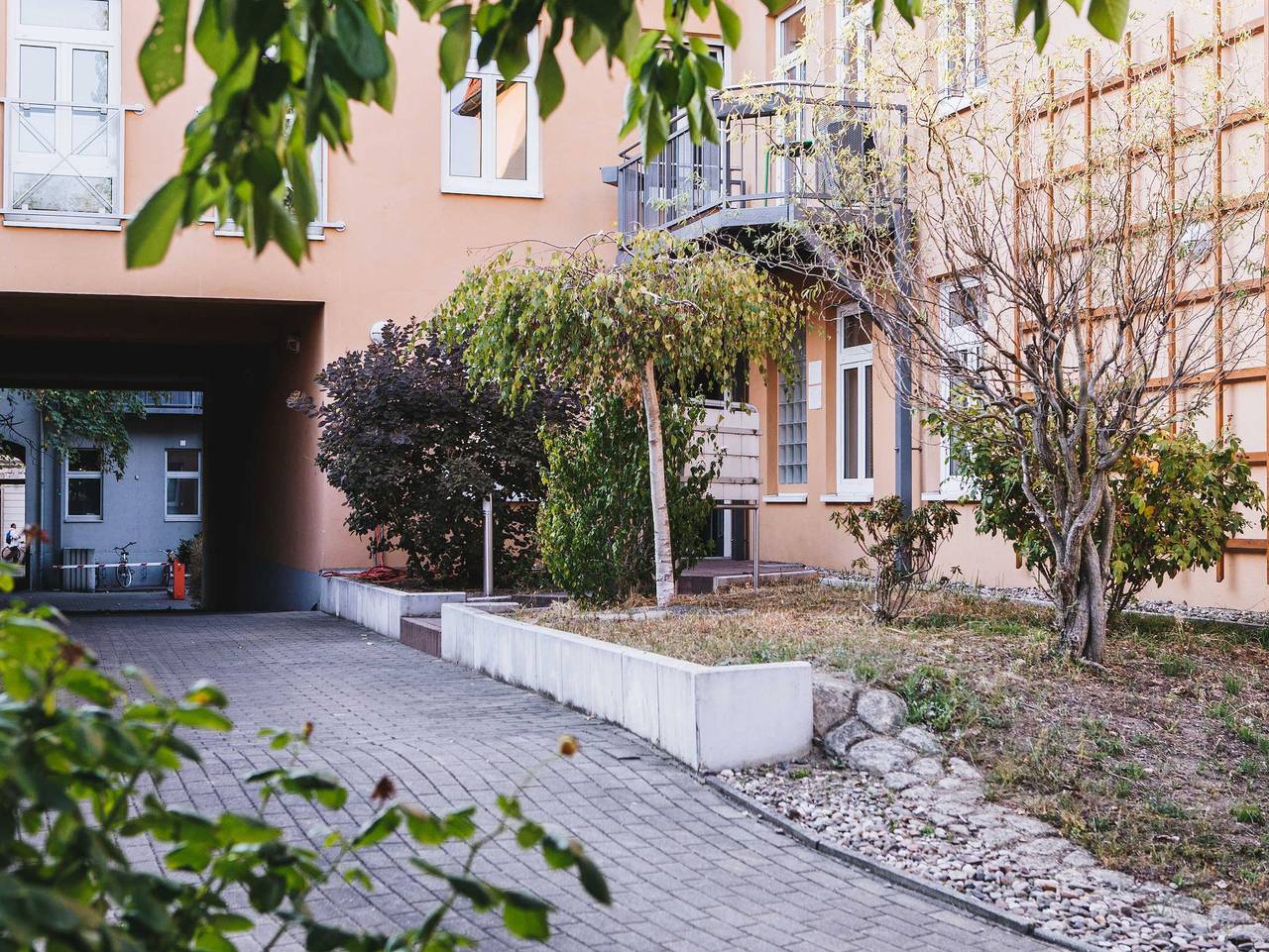 Ganze Ferienwohnung, City Apart Dresden Apartment 4 - 1-Zimmer-Appartement Nr. 4, ca. 41qm, 2. Etage, 1 Wohn-/Schlafraum, max. 2 Personen + 1 Kleinkind in Dresden-Neustadt, Dresden