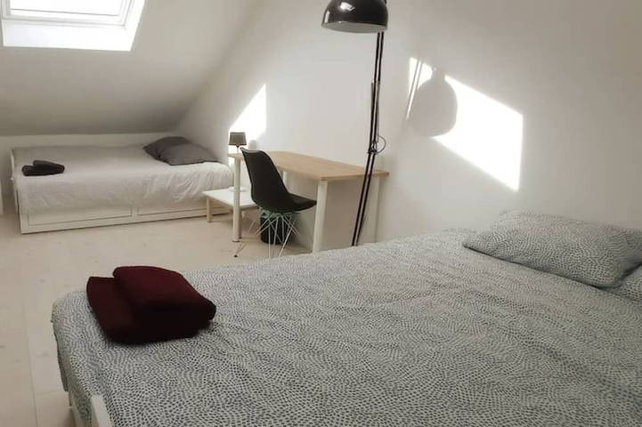 Location de vacances pour 13 personnes, avec jardin à Châtillon - 3