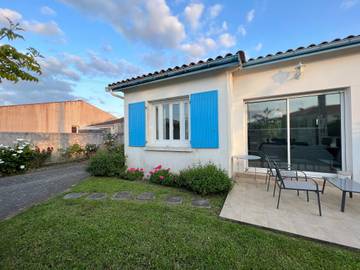 Holiday Rental for 8 People in Le Château-d'Oléron, Rochefort region, Photo 2