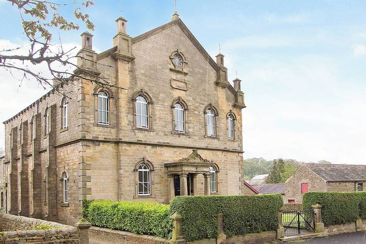 Cottage for 14 people, with garden, with pets in Middleton-in-Teesdale