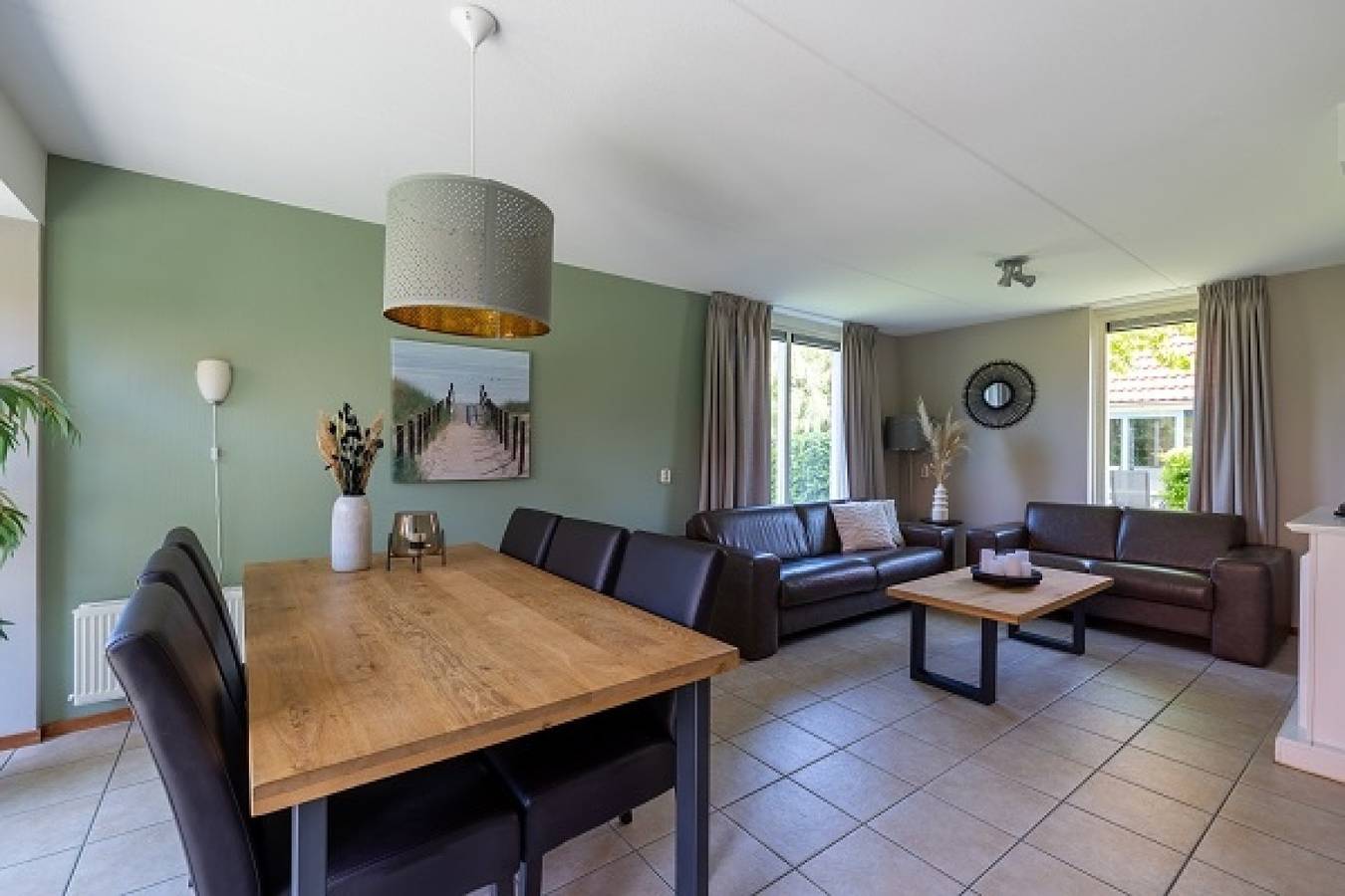 Ferienhaus für 8 Personen mit Gartenzimmer und Kaminofen im Ferienpark Ijsselhof in Ijsselmeer