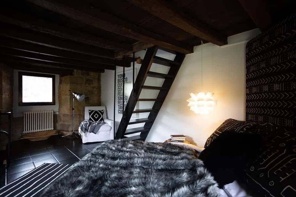 Apartamento entero, Molino Tejada: Apartamento Delibes in Valderredible, Montañas de Burgos