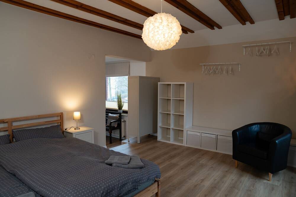 Ganze Wohnung, Lütt Huus - Altstadtnahe, komfortable Fewo in Buxtehude - Ferienwohnung Lütt in Buxtehude, Altes Land Stade