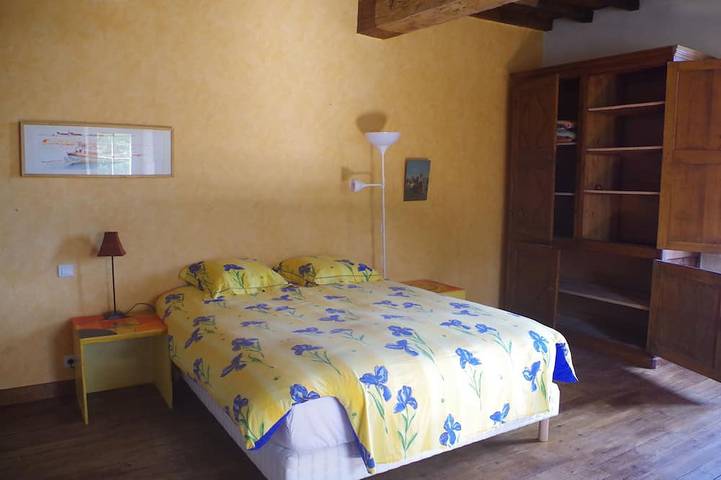 Location de vacances pour 10 personnes, avec jardin ainsi que jacuzzi et balcon, animaux acceptés à Champcevinel - 3