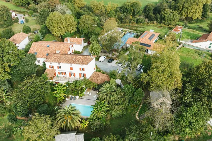Casa de vacaciones para 4 personas, con jardín y piscina además de sauna y vistas, Se admiten mascotas - 1