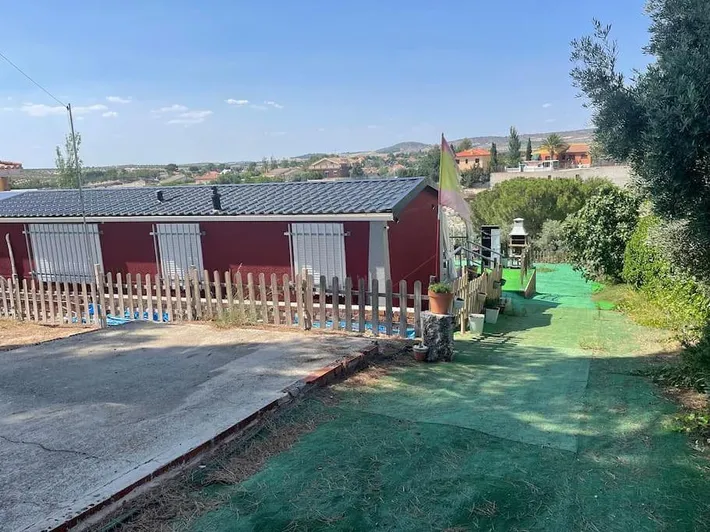 Casa de vacaciones para 6 personas, con piscina además de vistas y jardín - 1