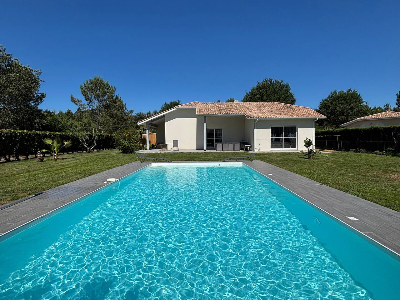 Stunning villa - 10 guests in Parentis-en-Born, Landes