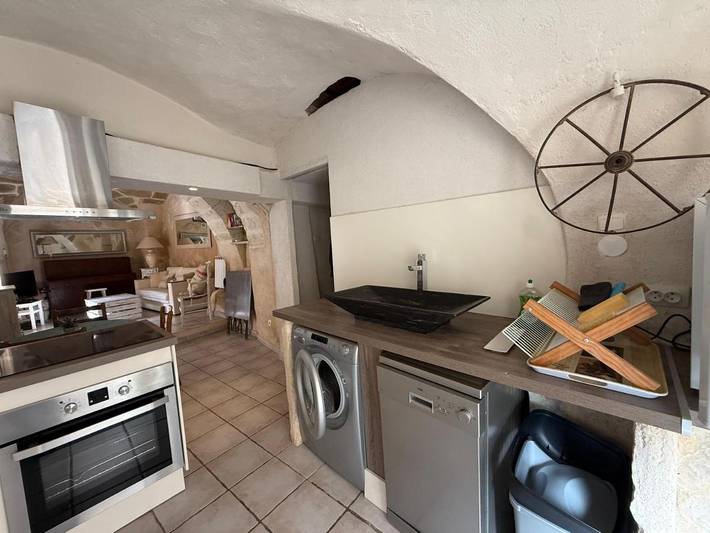 Gîte pour 3 personnes à Saint-Quentin-la-Poterie - 2