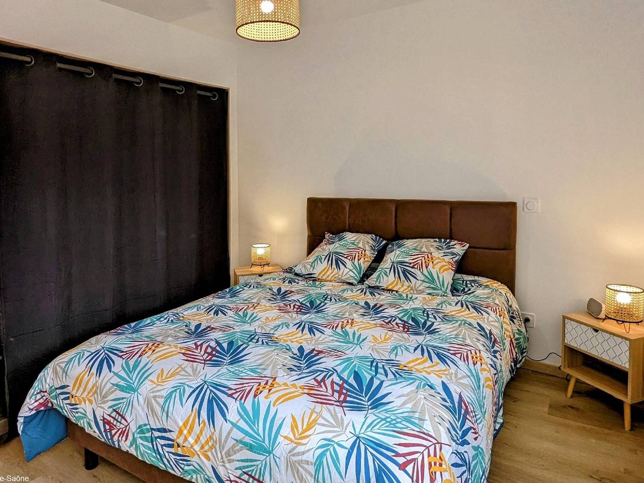 Schöne renovierte Wohnung mit Wlan und sicherem Parkplatz in Vesoul in Vesoul, Haute-Saône