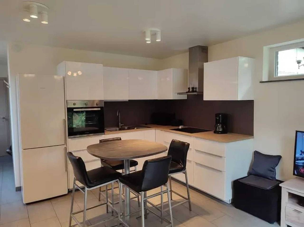 Appartement entier, Appartement confortable à Namur – 38 m² – Terrasse in Namur, Région de Namur