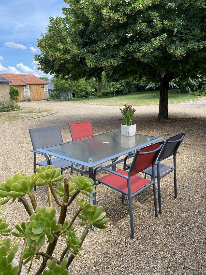Gite avec véranda au Logis des Moulins in Brigné, Doué-en-Anjou