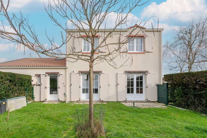 Location de vacances pour 6 personnes, avec jardin, adapté aux familles dans Golf de Pornic - 4