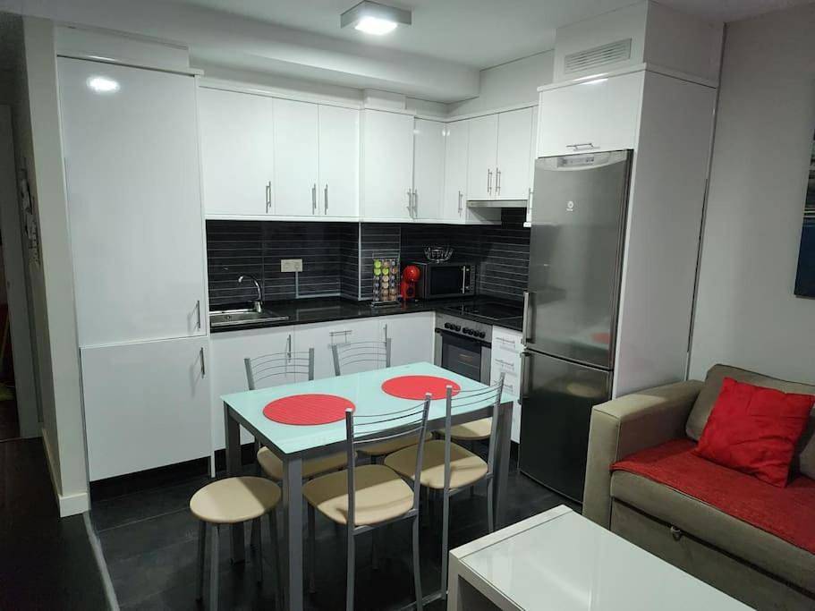 Appartement entier, Two-Bedroom Apartment in Ares, Costa de Galicia