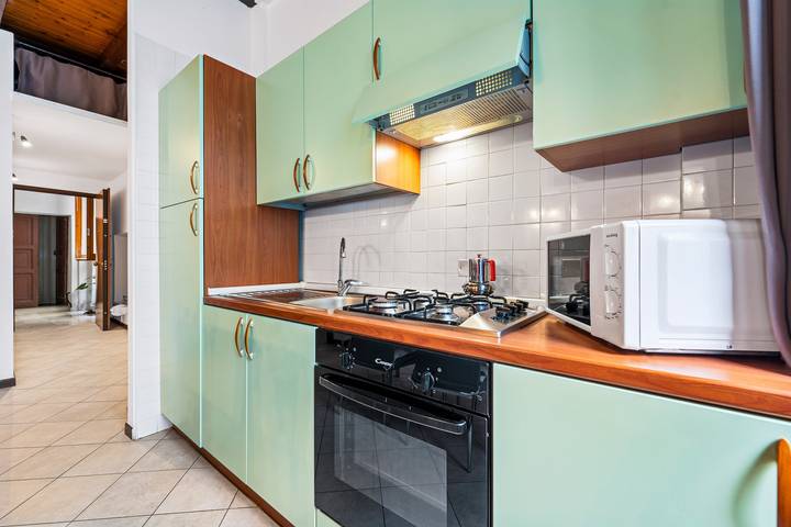 Ganze Wohnung, Ferienwohnung 'Sardinia Gem House' mit Meerblick, Wlan, Klimaanlage und Balkon in Marina (Sardinia), Cagliari