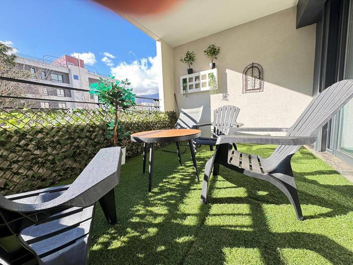 Gîte pour 6 personnes, avec Balcon et Terrasse à Saint-Genis-Pouilly - 3