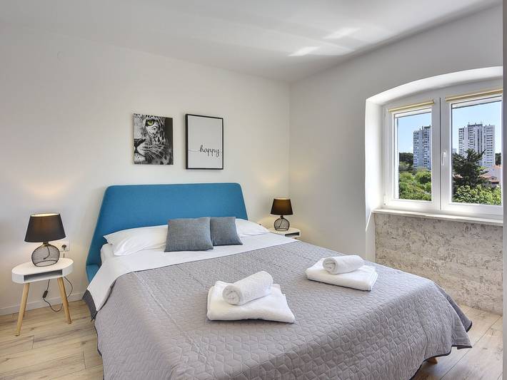 Ferienwohnung für 4 Personen, mit Terrasse und Garten sowie Pool in Pula - 3