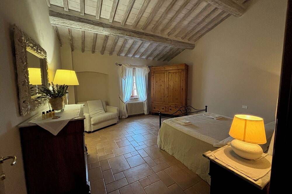 Splendido casa in Toscana, a pochi km dalle piu' belle citta d'arte in Montespertoli, Firenze e dintorni