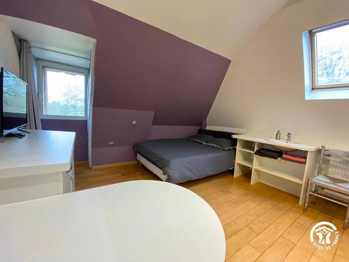 Location de vacances pour 14 personnes, avec terrasse ainsi que jardin et vue à Salles-la-Source - 2