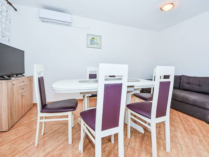 Ferienwohnung für 4 Personen, mit Terrasse in Sukosan - 4