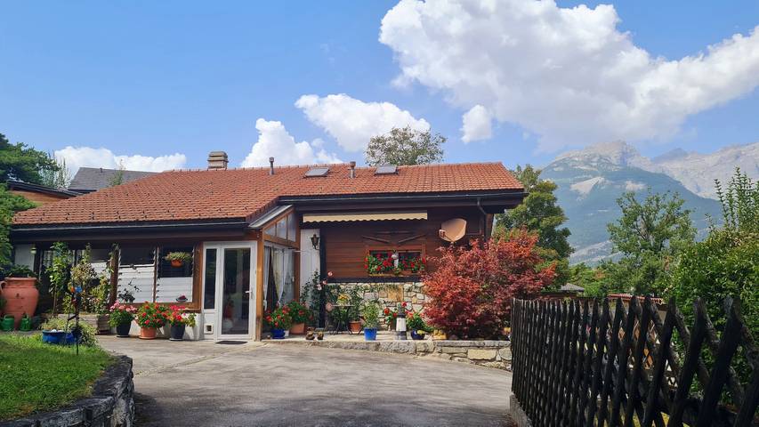 Hütte für 4 Personen, mit Garten und Terrasse, mit Haustier im Wallis