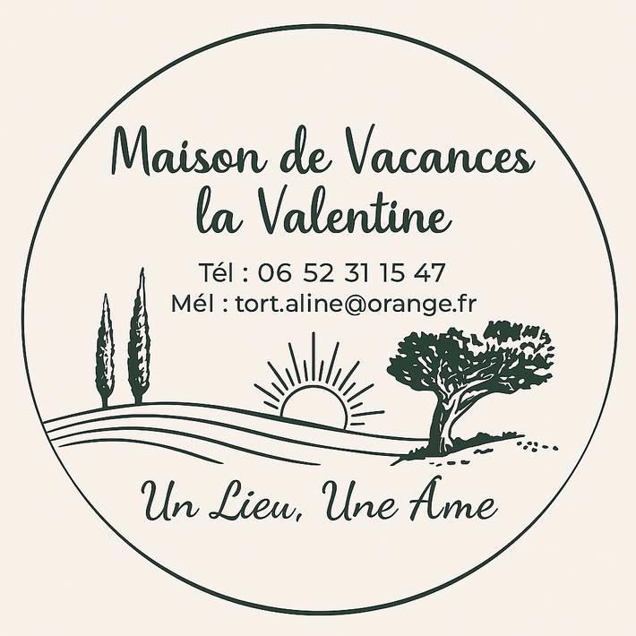 Gîte pour 10 personnes, avec piscine ainsi que jardin et terrasse