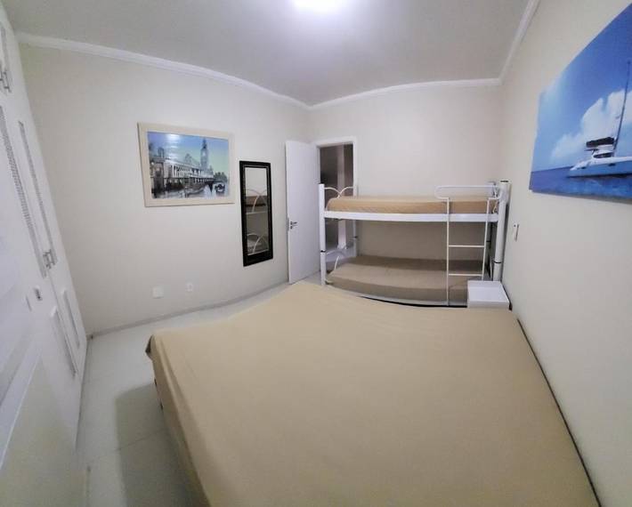 Location de vacances pour 14 personnes, avec vue ainsi que piscine et jardin, animaux acceptés à Ubatuba - 2