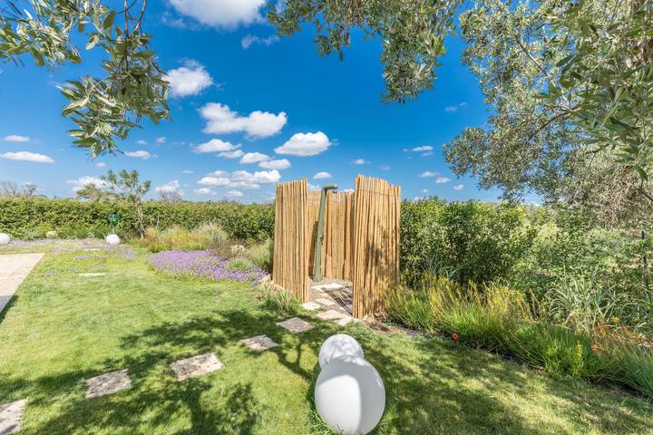 Gîte pour 9 personnes, avec jacuzzi ainsi que piscine et terrasse, animaux acceptés à Francavilla Fontana - 4