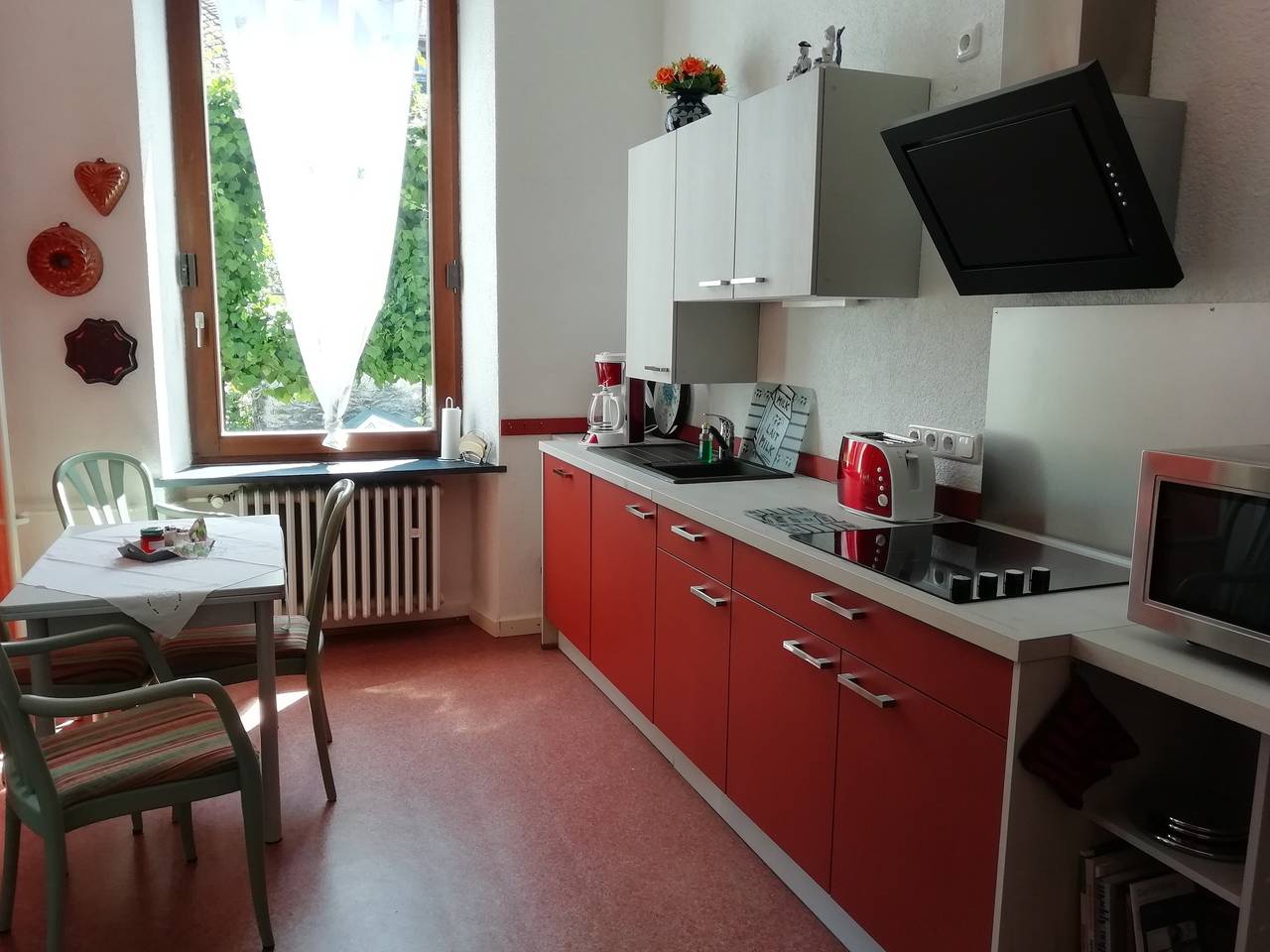 Ganze Wohnung, Apartment „Altes Pfarrhaus“ mit Balkon und Parkplatz in Bacharach, Landkreis Mainz-Bingen