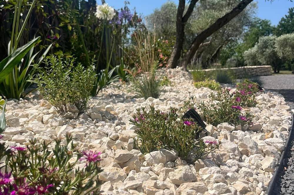 Villa Opaline in Issirac, Région de Nîmes