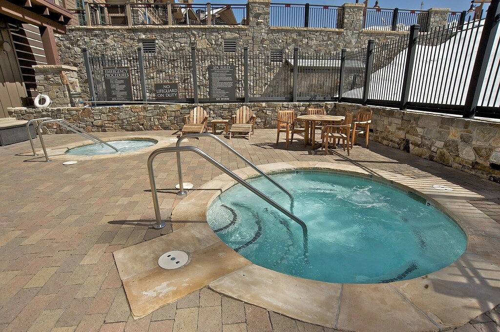 Ganze Wohnung, Junior-Studio-Sperre ab 169 Usd / Nacht in Village in Northstar California