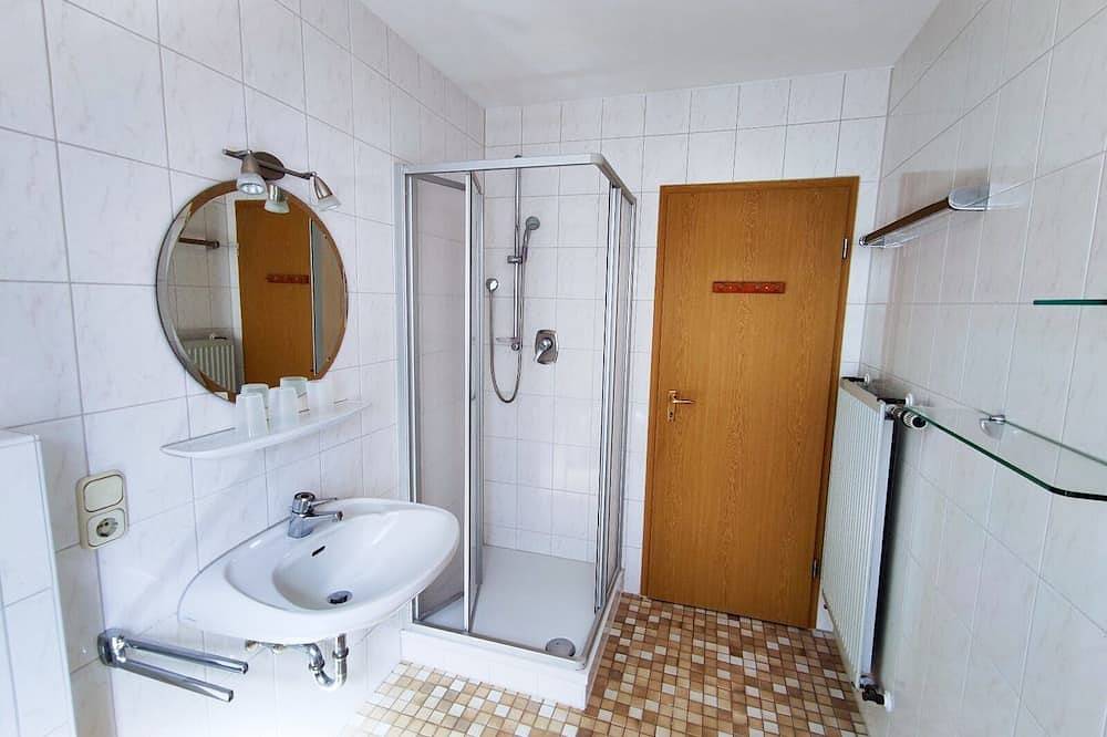 Ganze Wohnung, Großzügige Ferienwohnung (35 qm) für zwei Personen mit Wohnküche und kostenfreiem Wlan in Rothenburg ob der Tauber, Taubertal