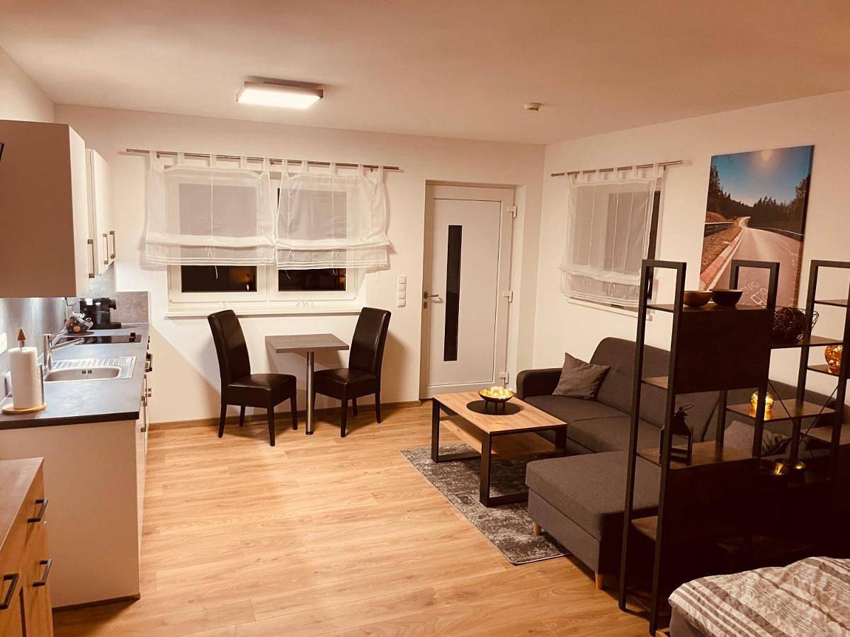 Ganze Wohnung, Ferienwohnung in der Hardt in Luxem, Osteifel