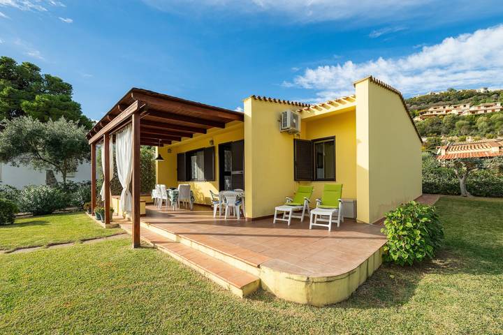 Ferienhaus für 5 Personen, mit Garten in Costa Rei, Muravera