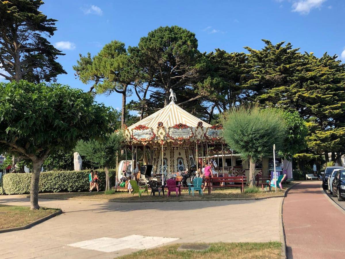 Appartement entier, Tout Confort 6 personnes proche plage Benoit in Morangis, Essonne