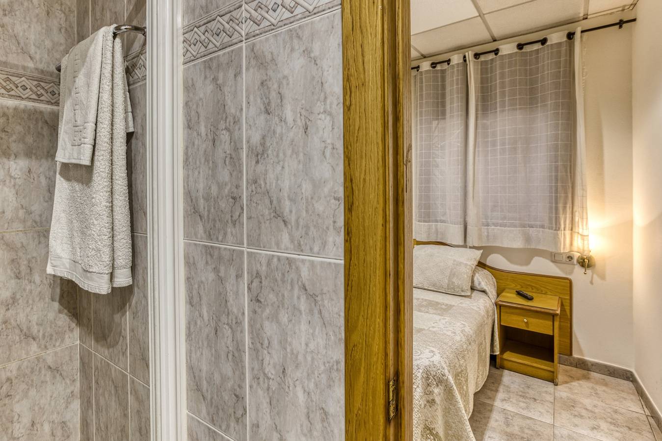Single Room at Hostal la Barretina in Figueres, Upper Empordà