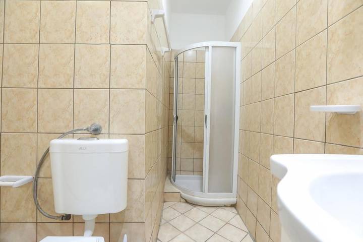 Location de vacances pour 2 personnes, avec balcon et piscine dans Benitses - 2