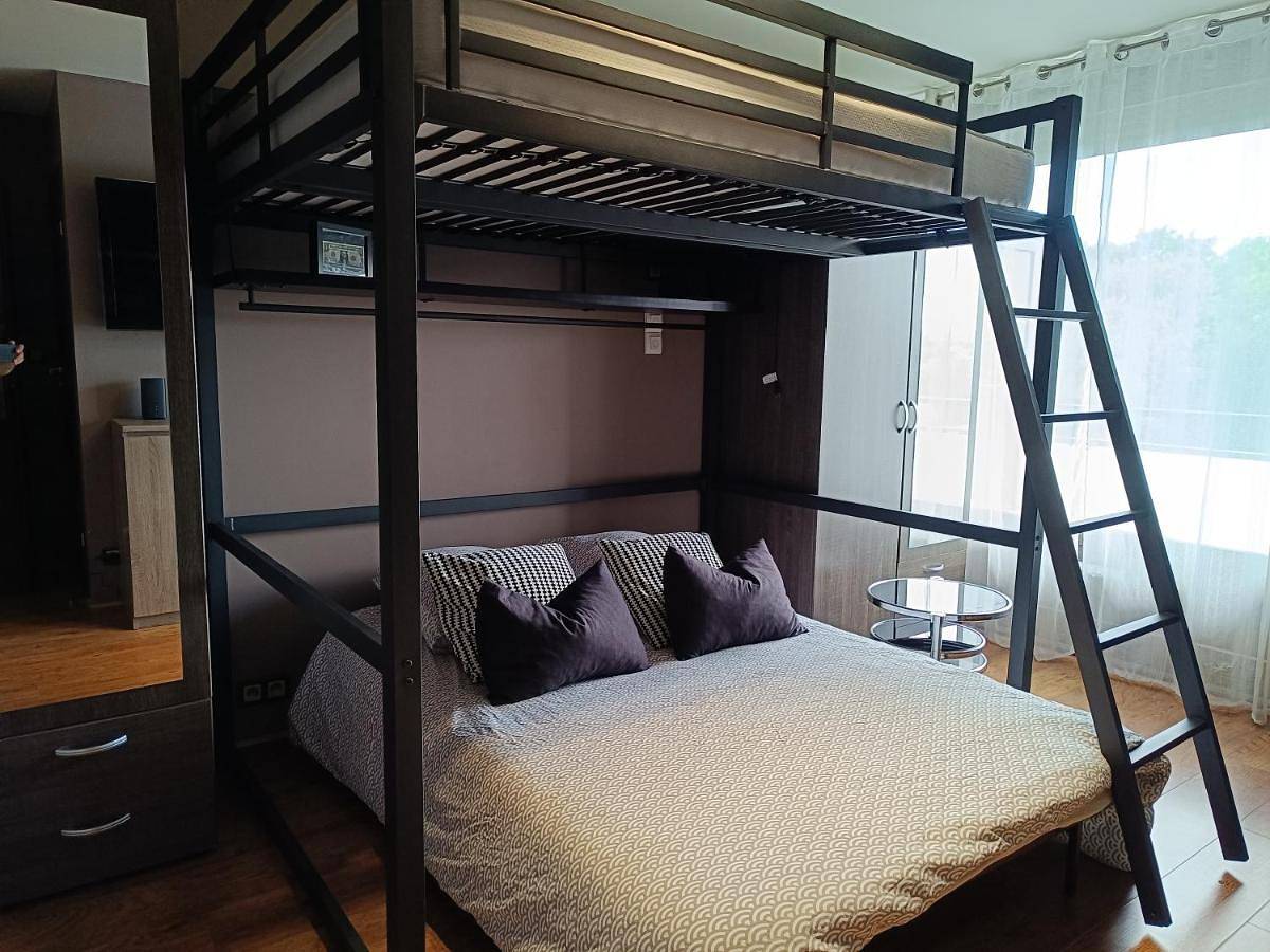 Appartement entier, One-Bedroom Apartment in Saint-Julien-en-Genevois, Région de Saint-Julien-en-Genevois