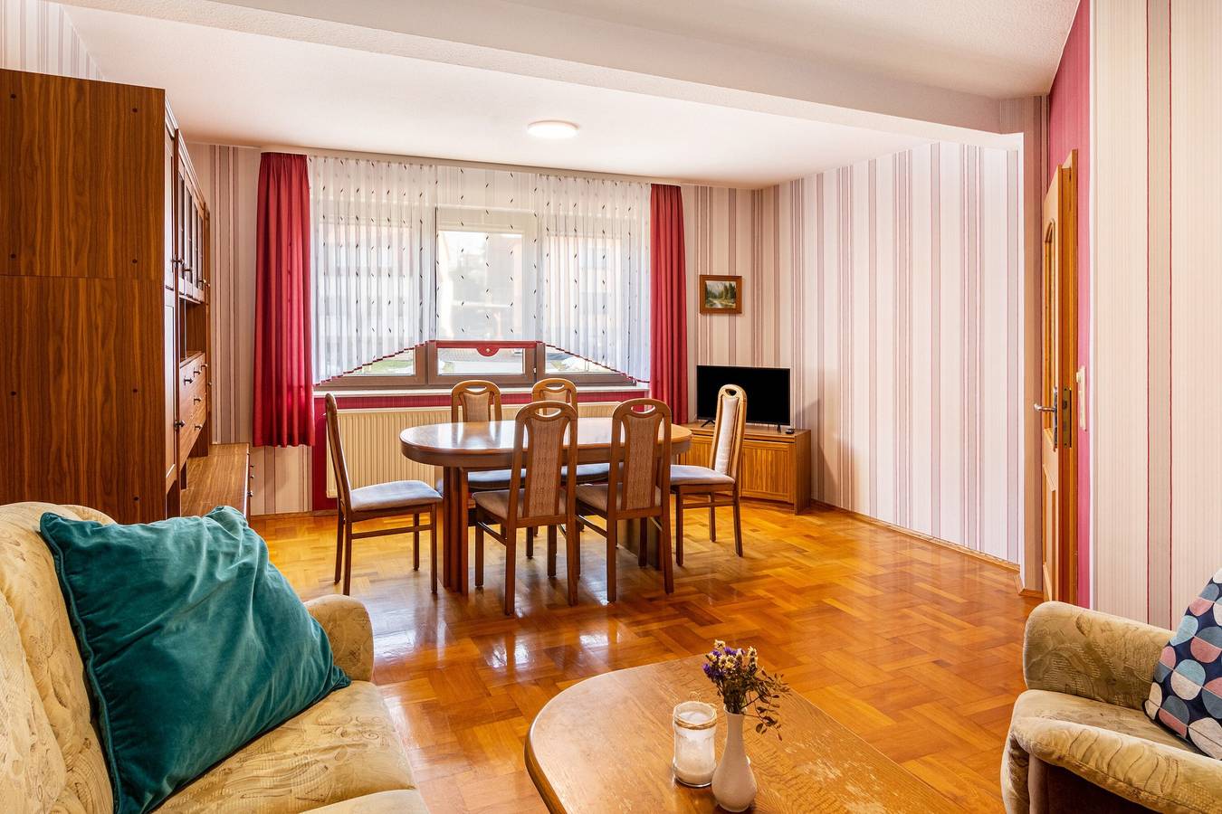 Ganze Wohnung, Apartment „Zum Weißen Roß“ mit Gemeinschaftsgarten und Wlan in Region Eichsfeld