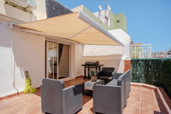 Gîte pour 6 personnes, avec terrasse et vue à Burriana - 3