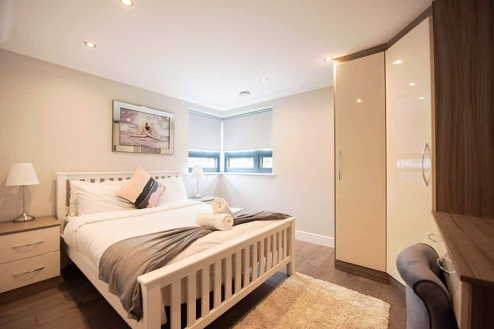 Entire apartment, Malthouse Court - Superior 2-Bed w/ Balcony in Reading, Berkshire
