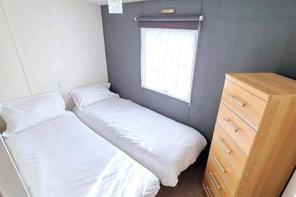 Birchington Vale Delta Sapphire in Kent